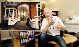 julian assange living in embassy